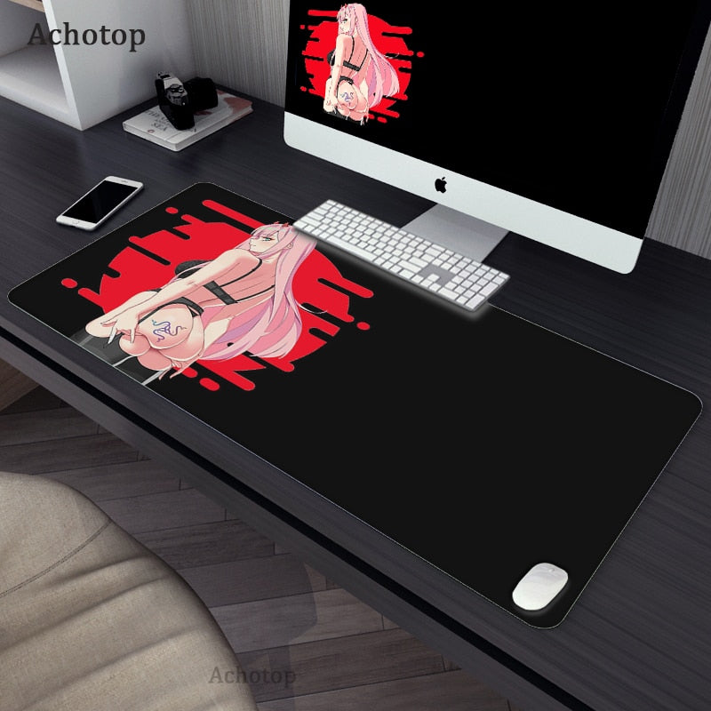 Tapis de souris de jeu Anime, design cool et mignon avec bord surjeté